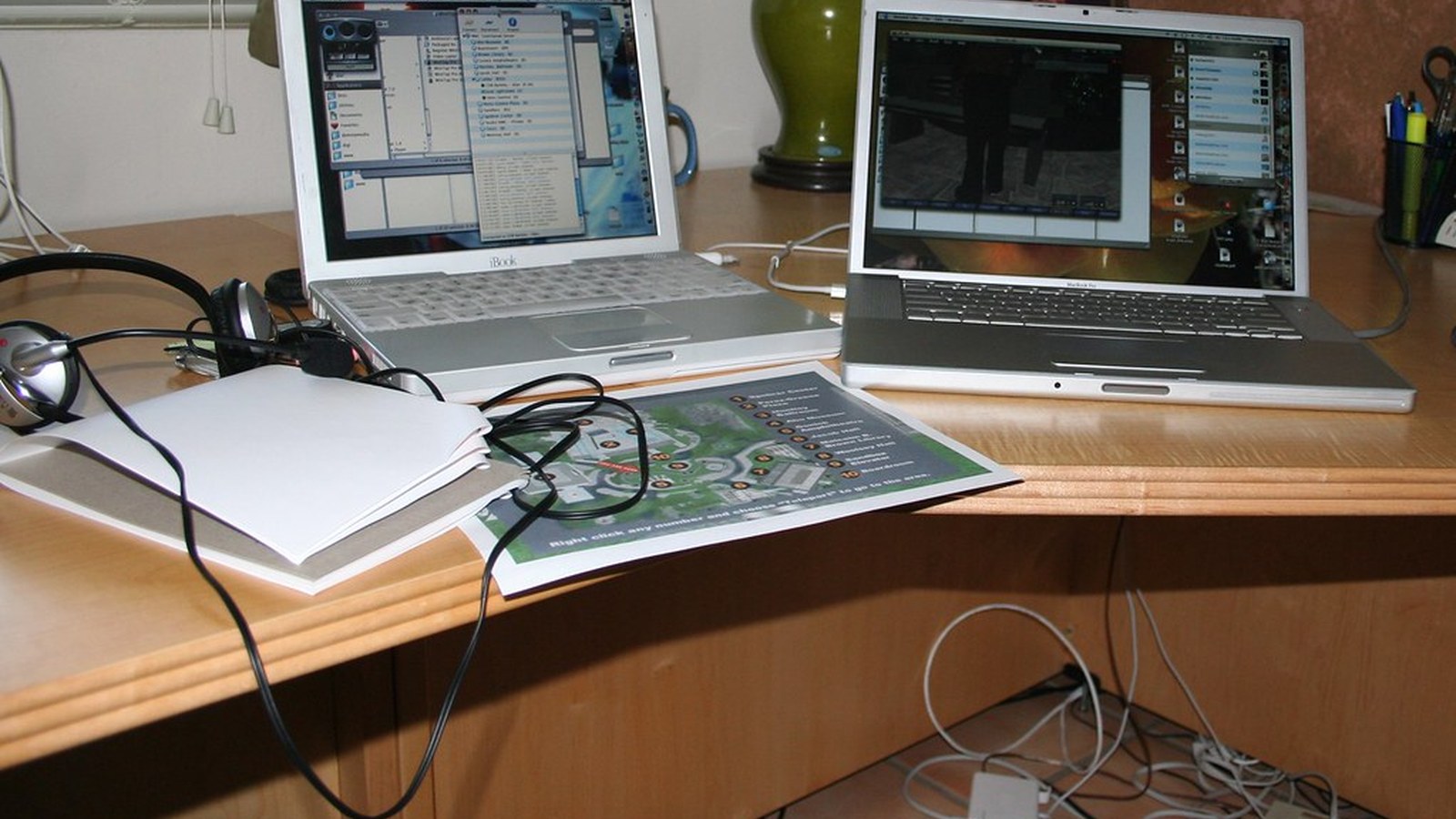 How to Organize a Desk With One Laptop for Work and One for Personal Use